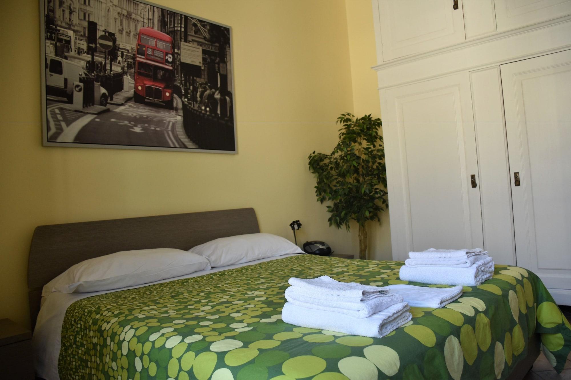 B&B Al Teatro Massimo CTA Exterior photo